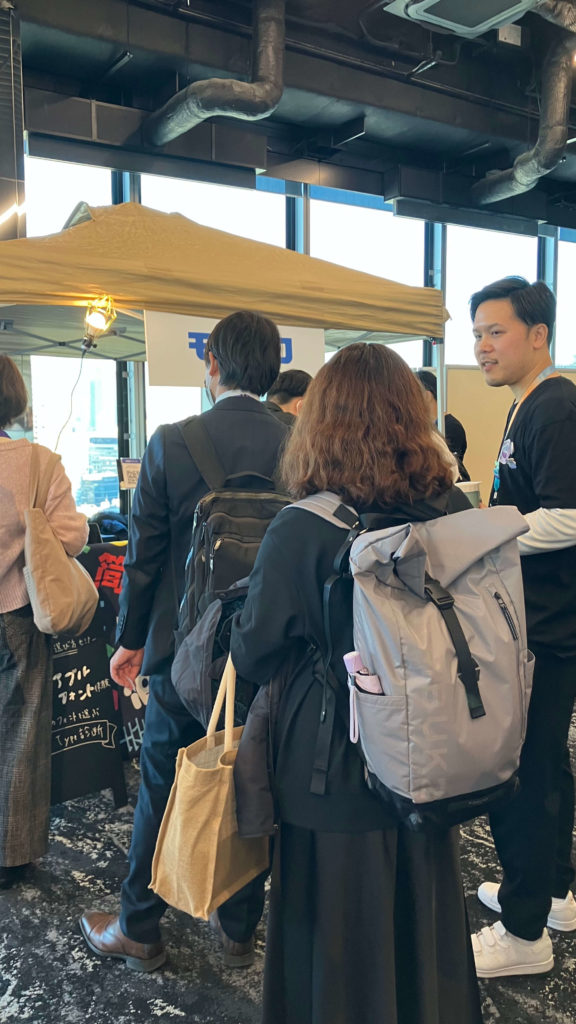 Canva Voyagers Marina