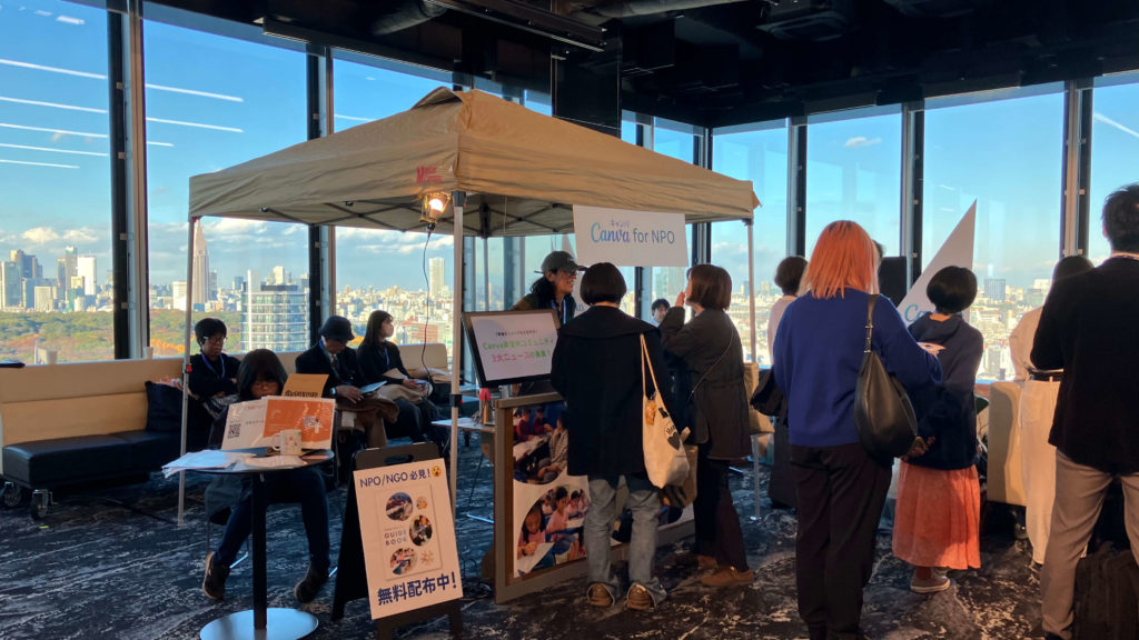 Canva Voyagers Marina2025